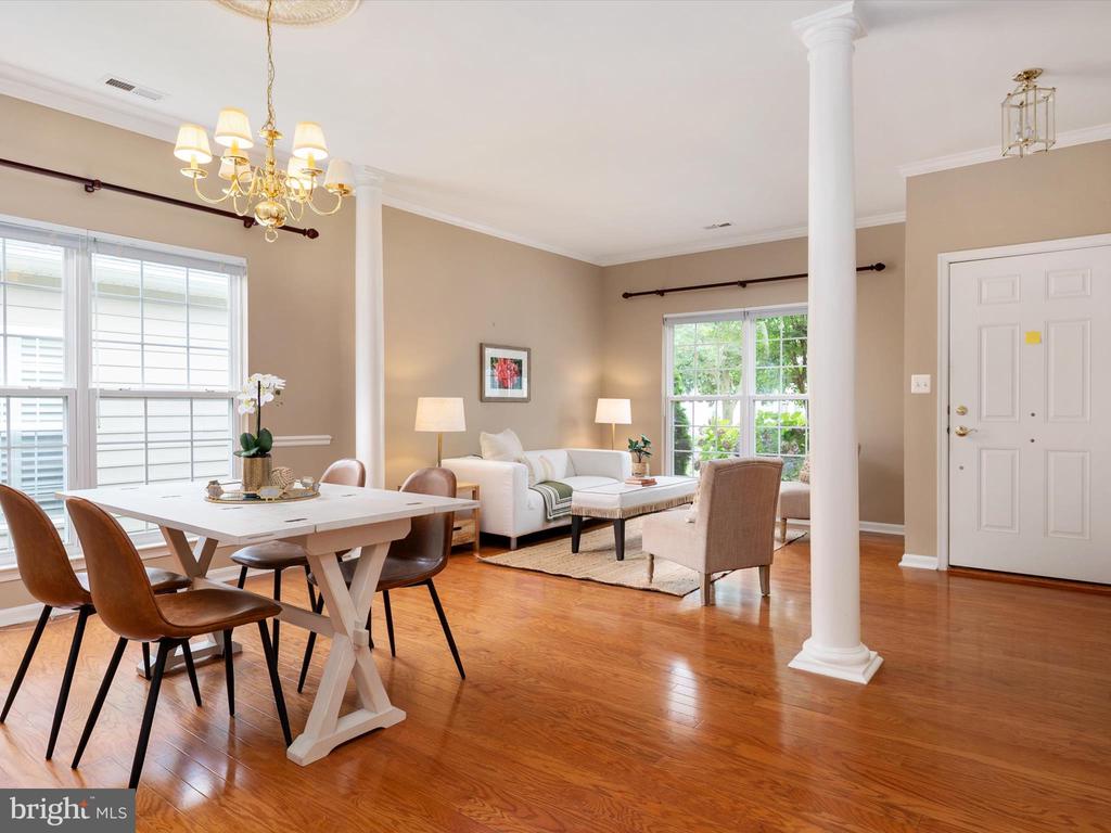364 OVERTURE WAY