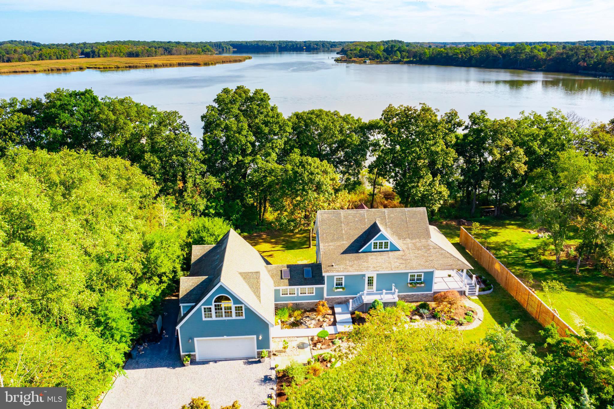 492 PEAR TREE POINT ROAD