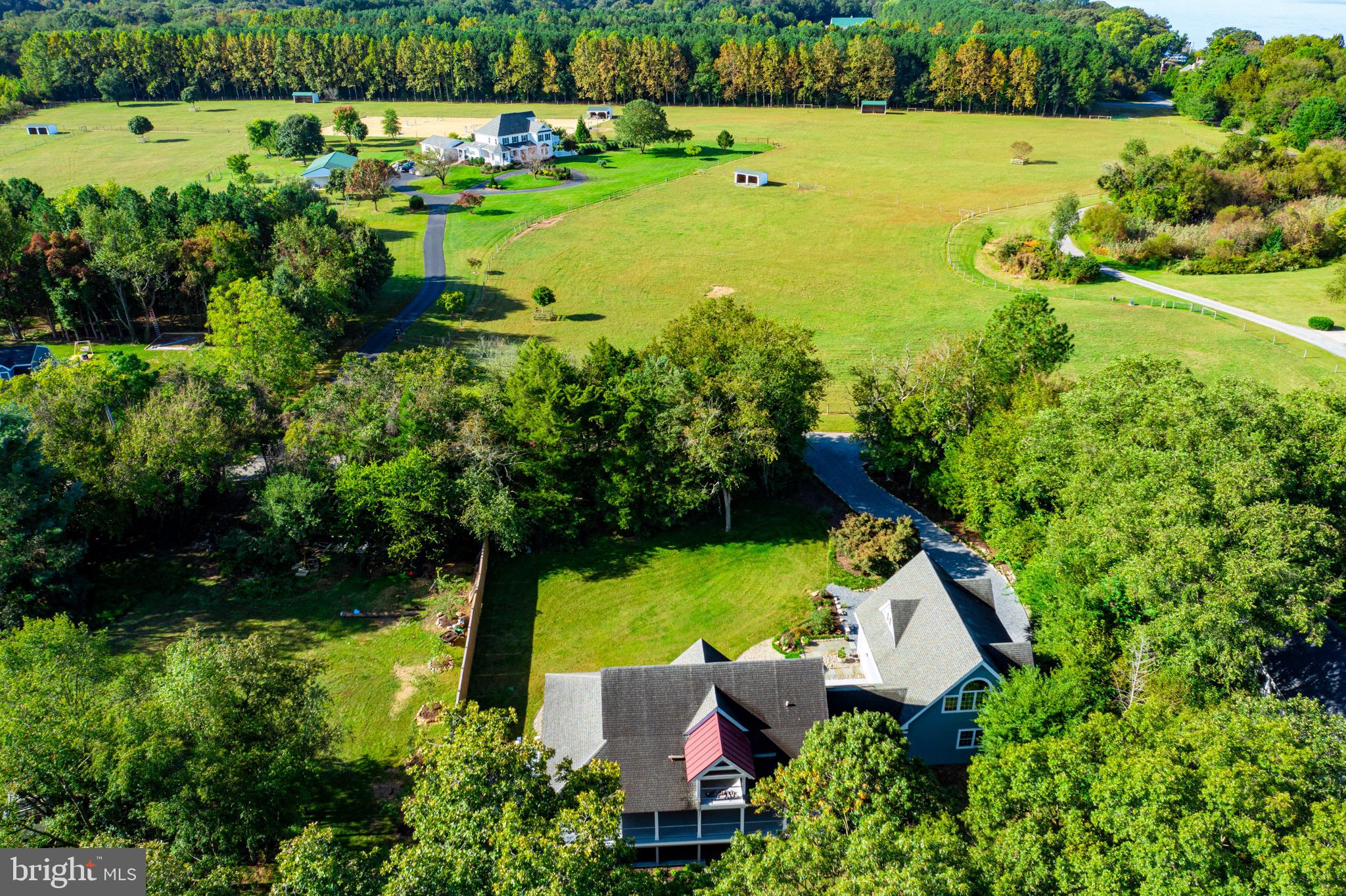 492 PEAR TREE POINT ROAD