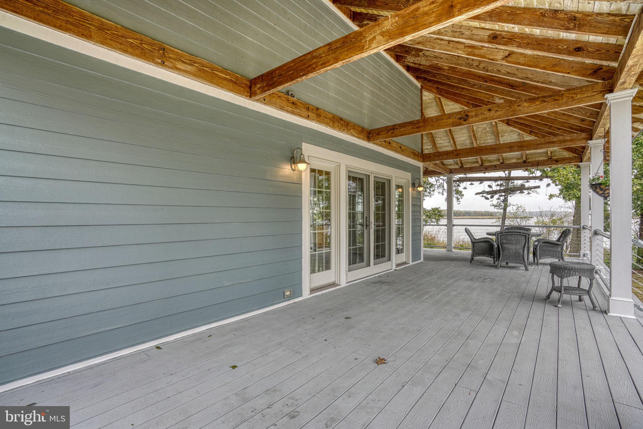492 PEAR TREE POINT ROAD