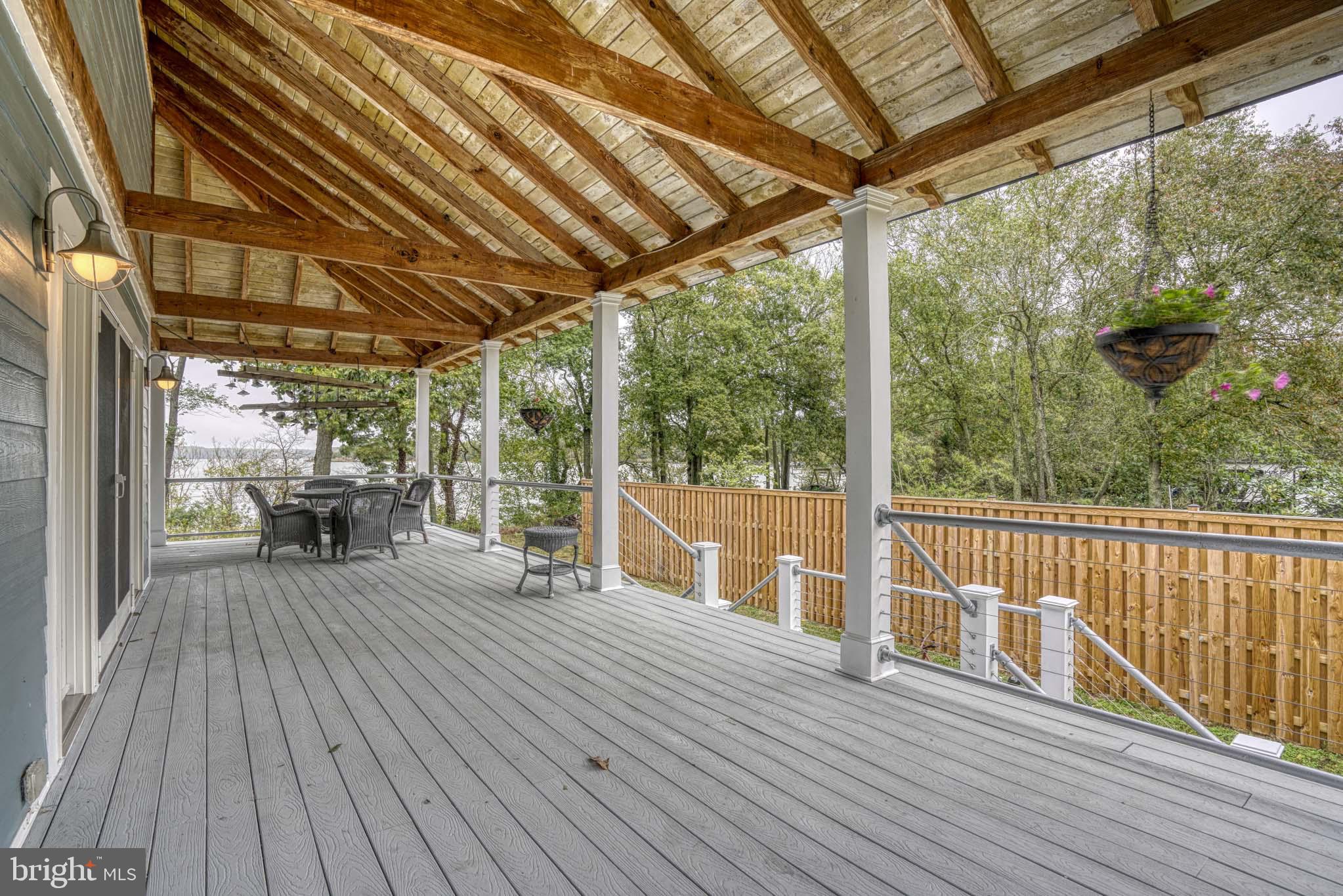 492 PEAR TREE POINT ROAD