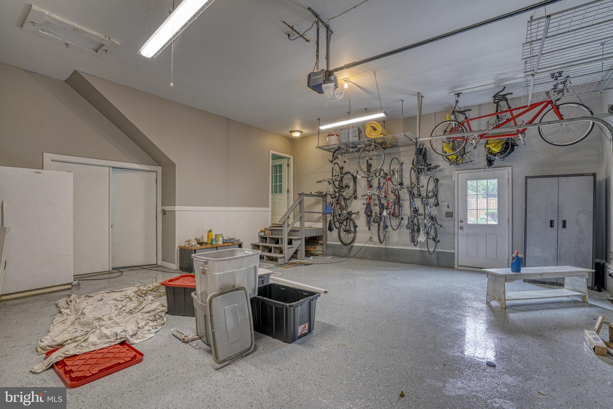 492 PEAR TREE POINT ROAD