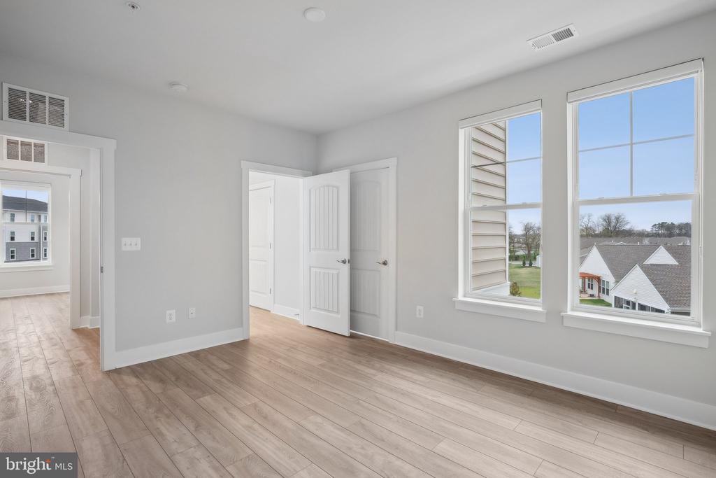 170 HARRIER WAY 34