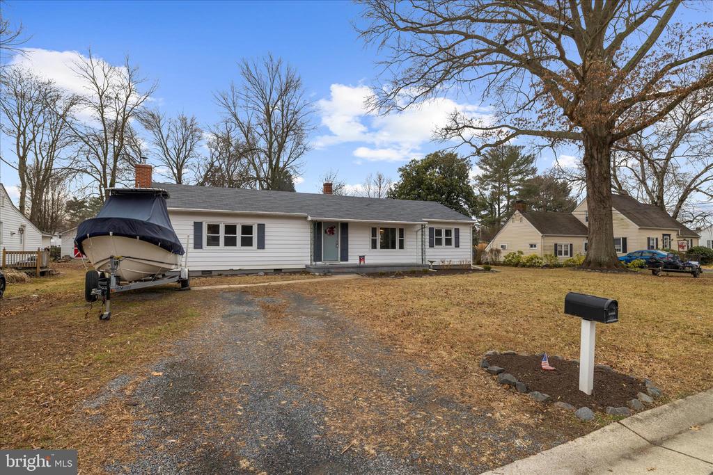 208 ELM STREET