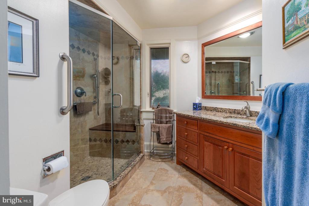 377 HEMSLEY DRIVE