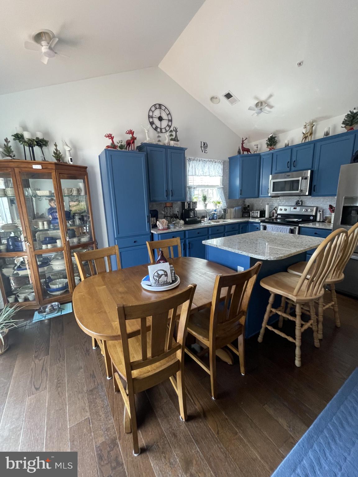 720 DEEP LANDING ROAD