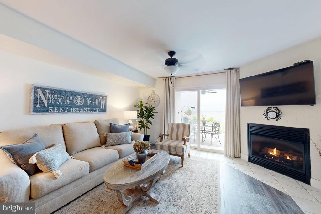15 QUEEN ANNE WAY Unit: E