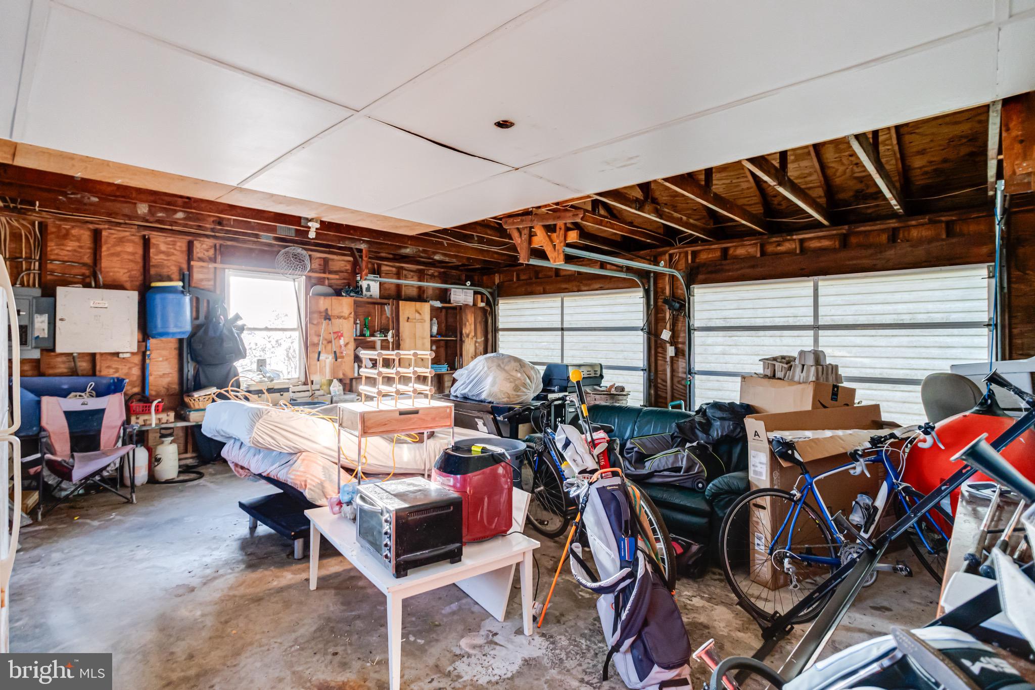 6589 CEDAR COVE ROAD