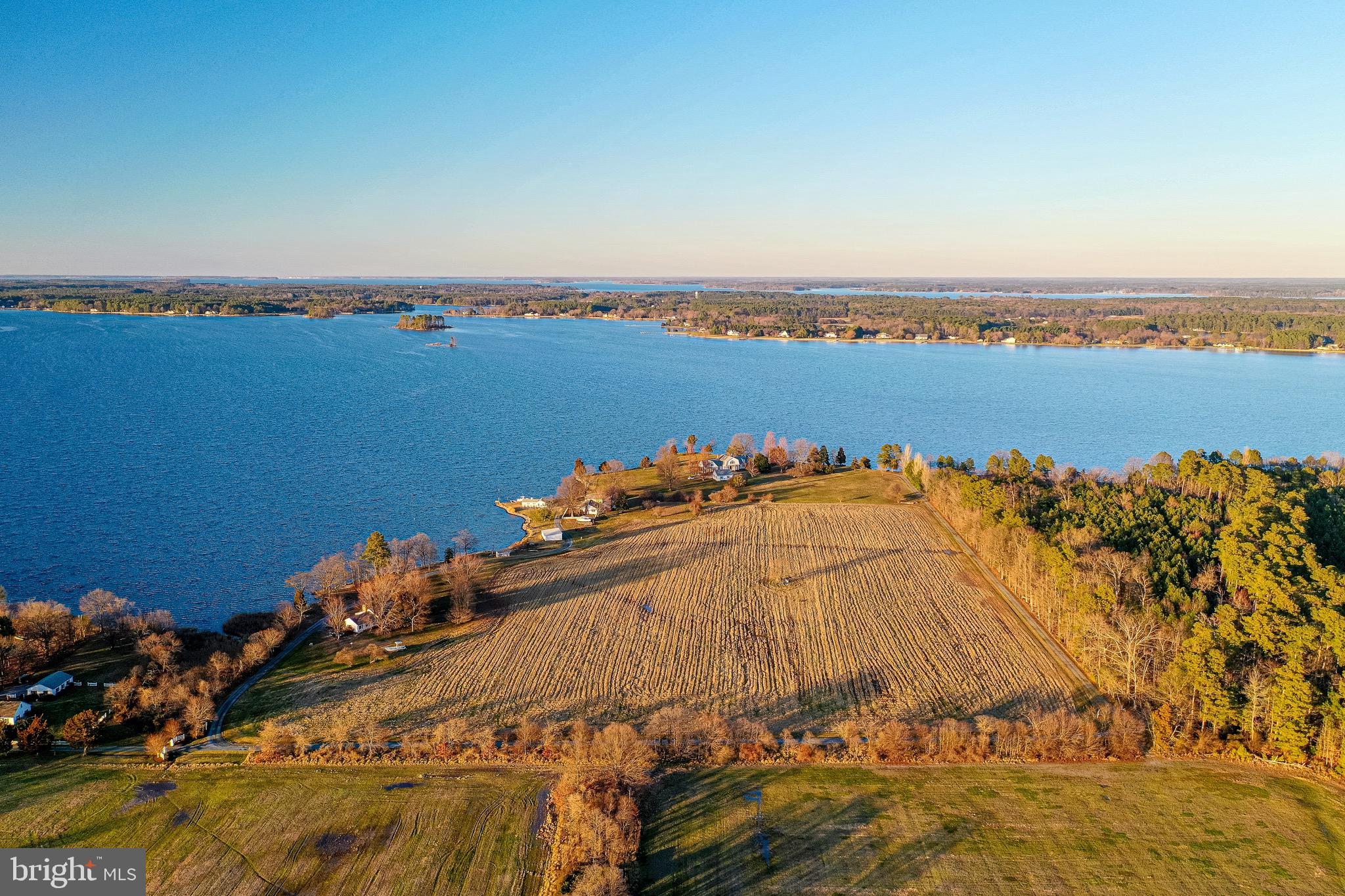 6589 CEDAR COVE ROAD