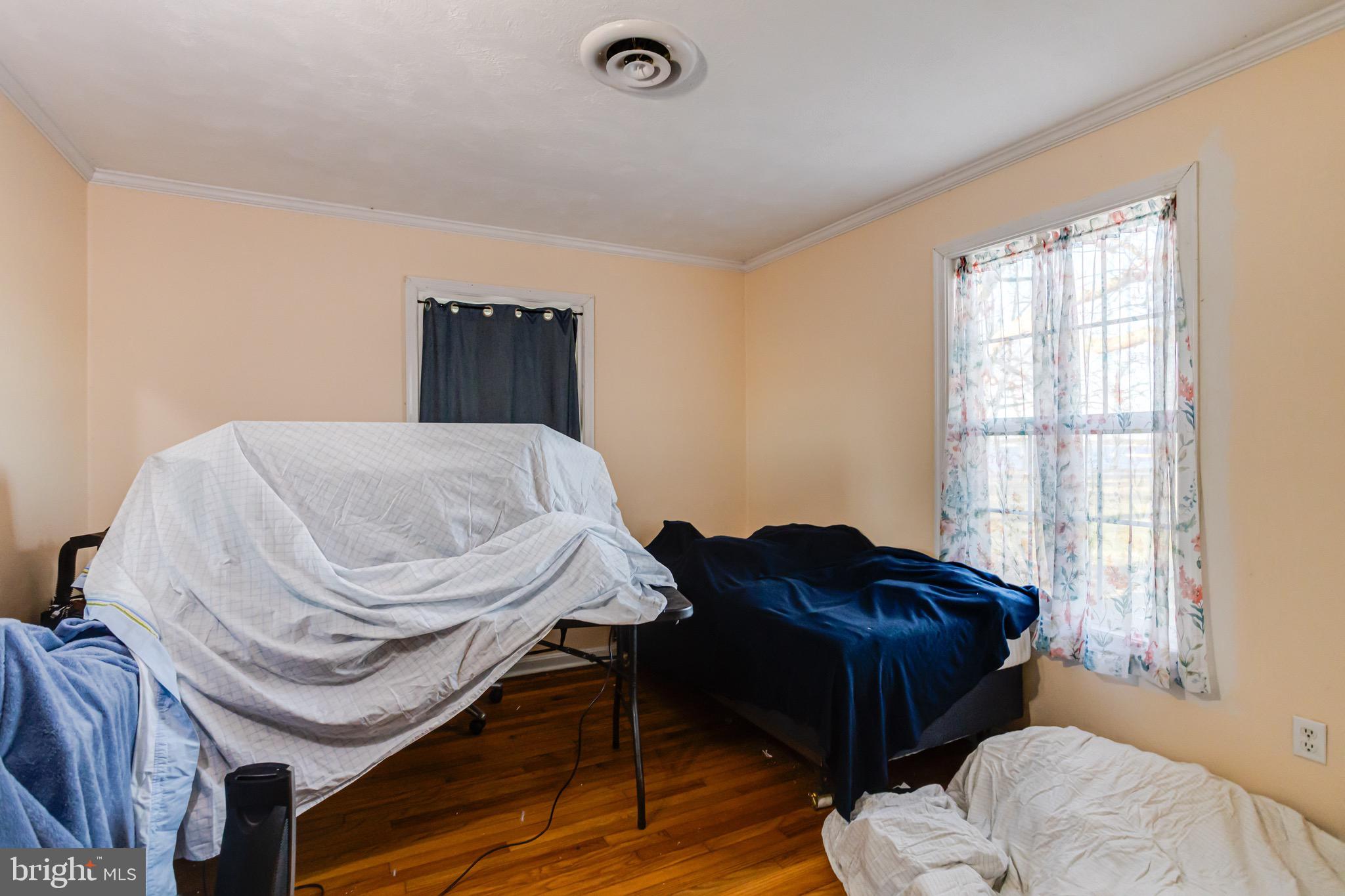 6589 CEDAR COVE ROAD