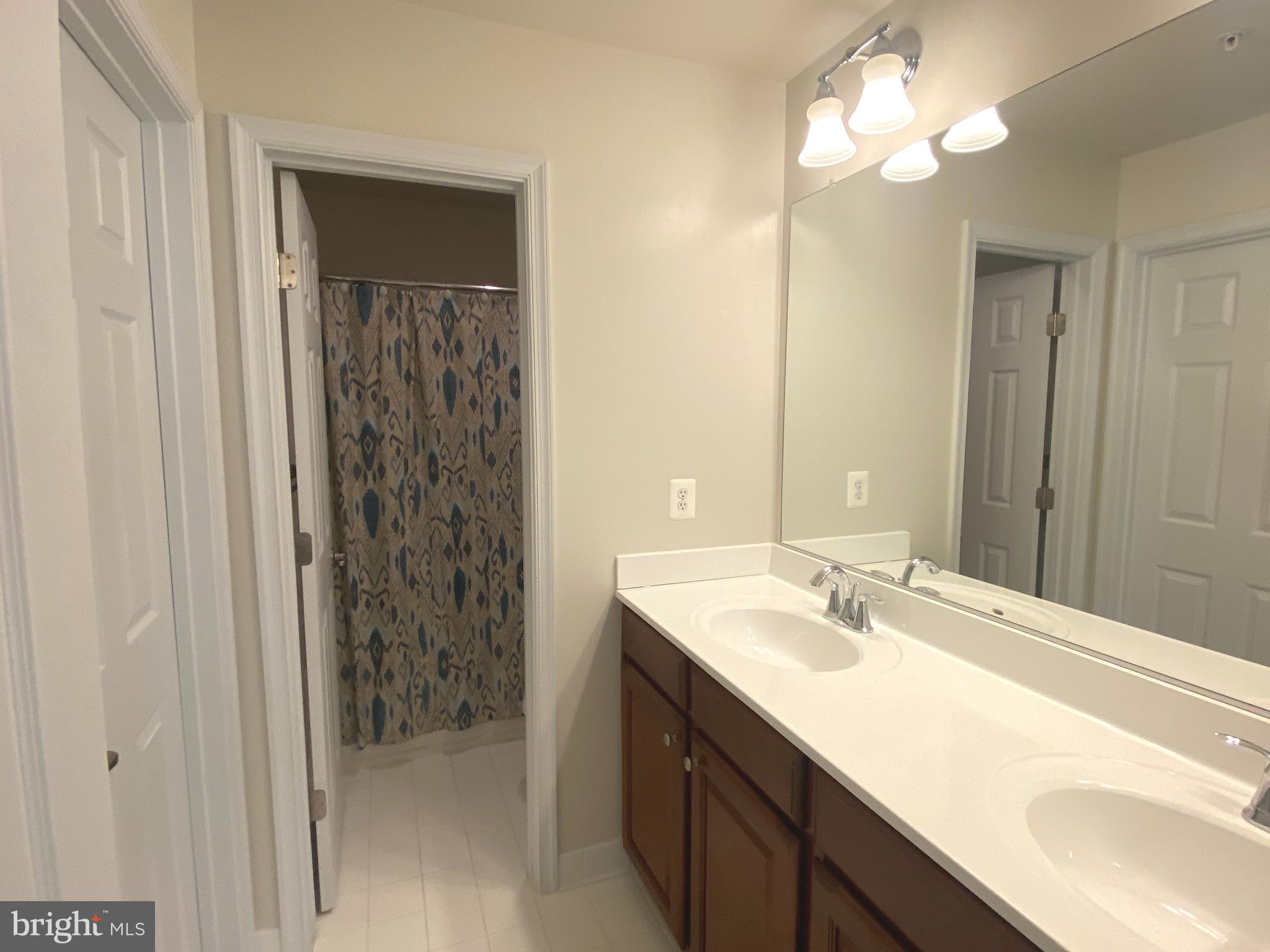 29027 SUPERIOR CIRCLE