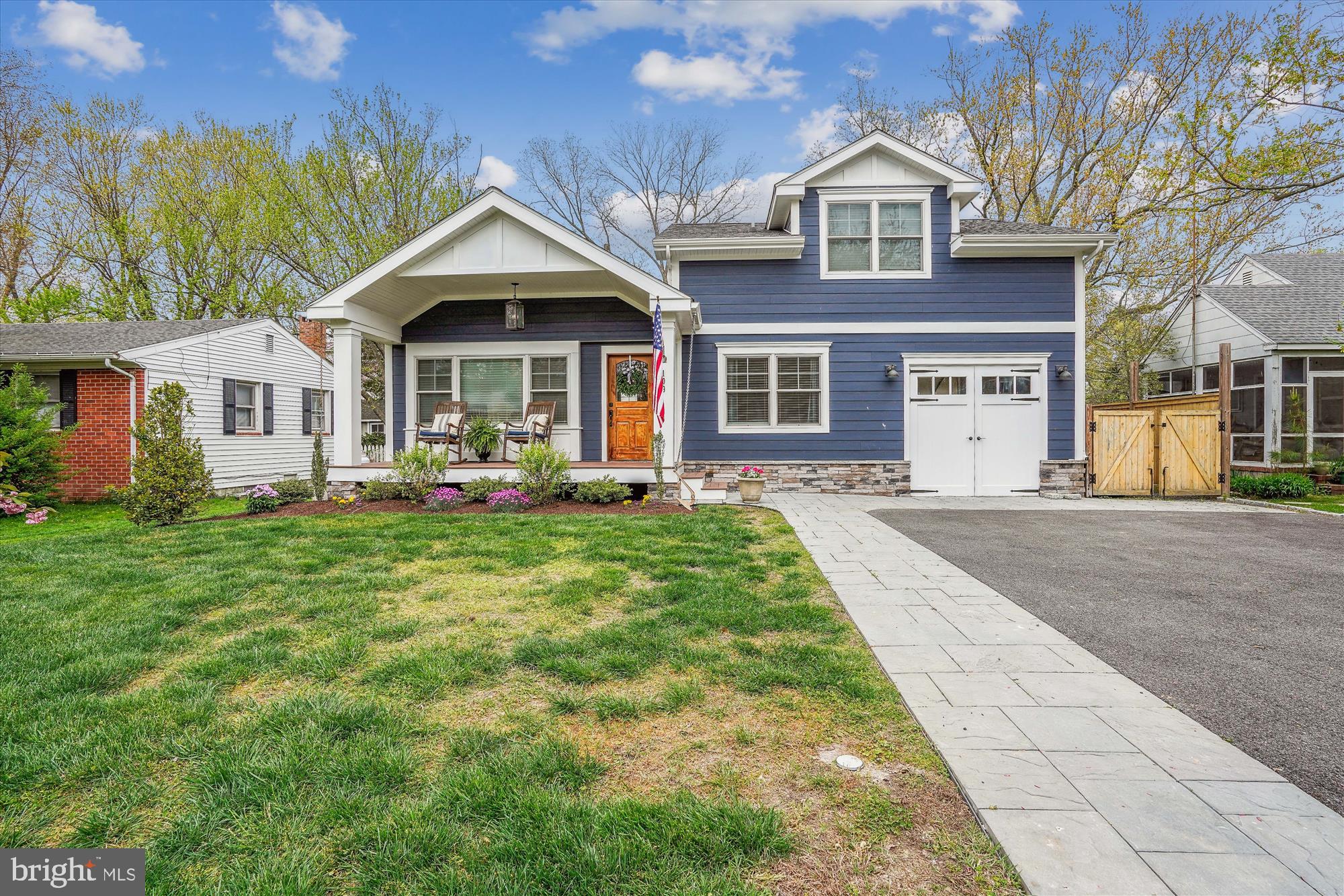 109 E. MAPLE AVENUE