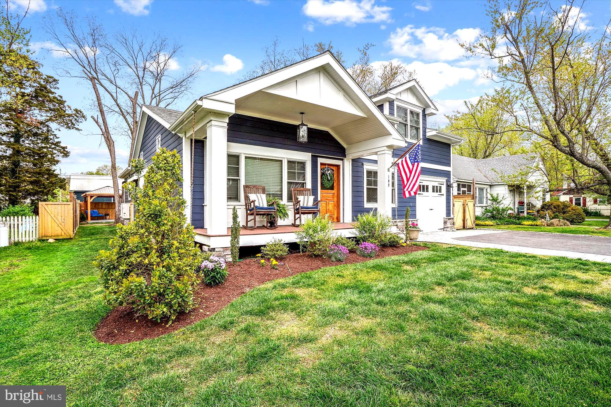 109 E. MAPLE AVENUE