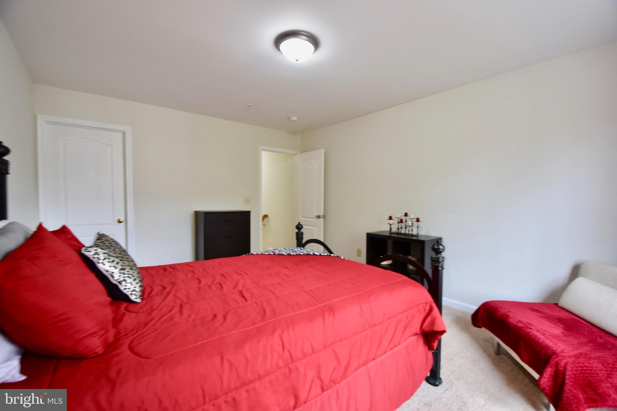 401 LEONTYNE PLACE