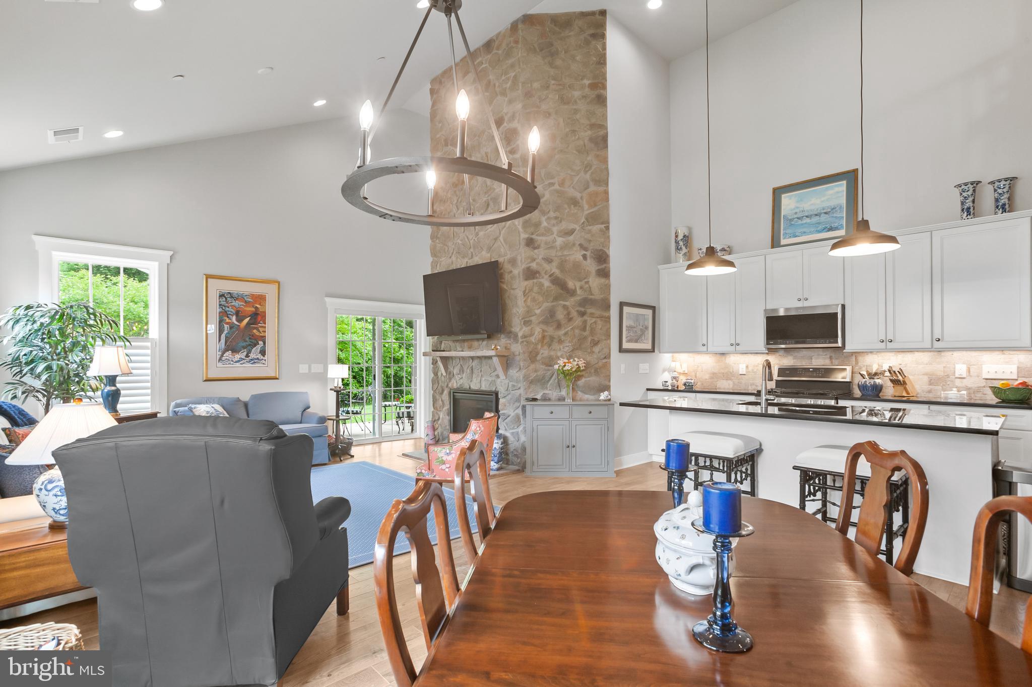 7982 FOX SQUIRREL WAY