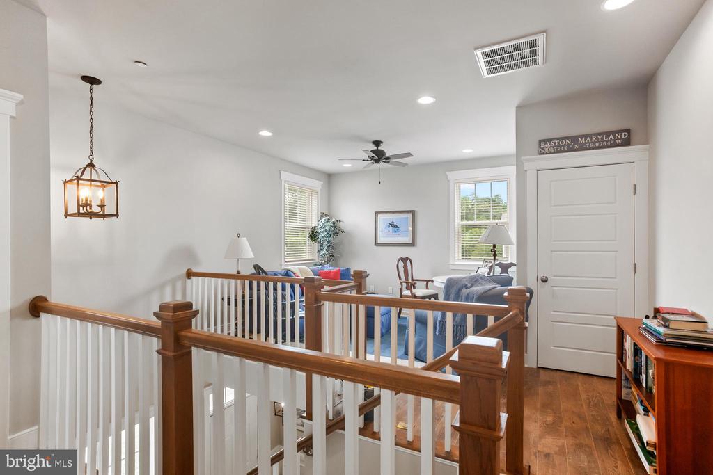 7982 FOX SQUIRREL WAY