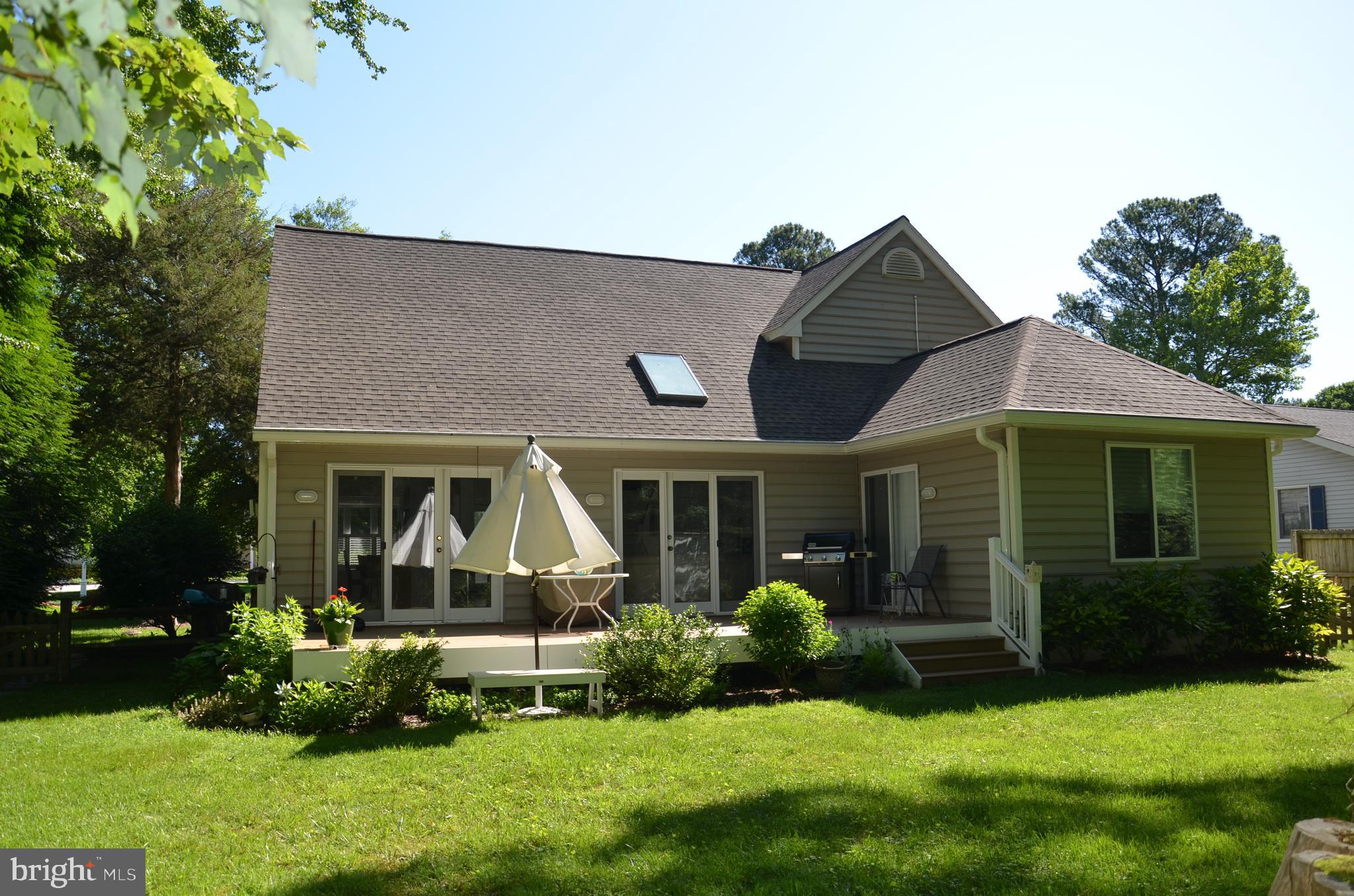 913 RIVERVIEW TERRACE