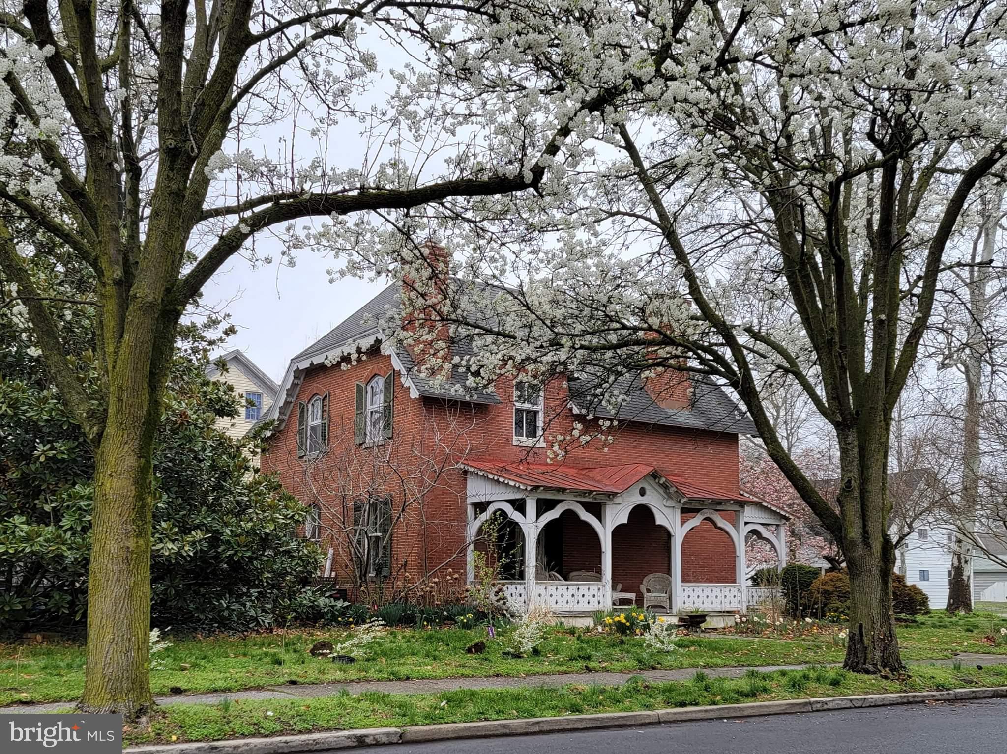 220 SOUTH STREET