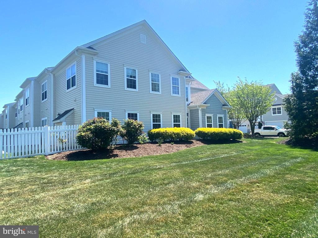 29164 SUPERIOR CIRCLE