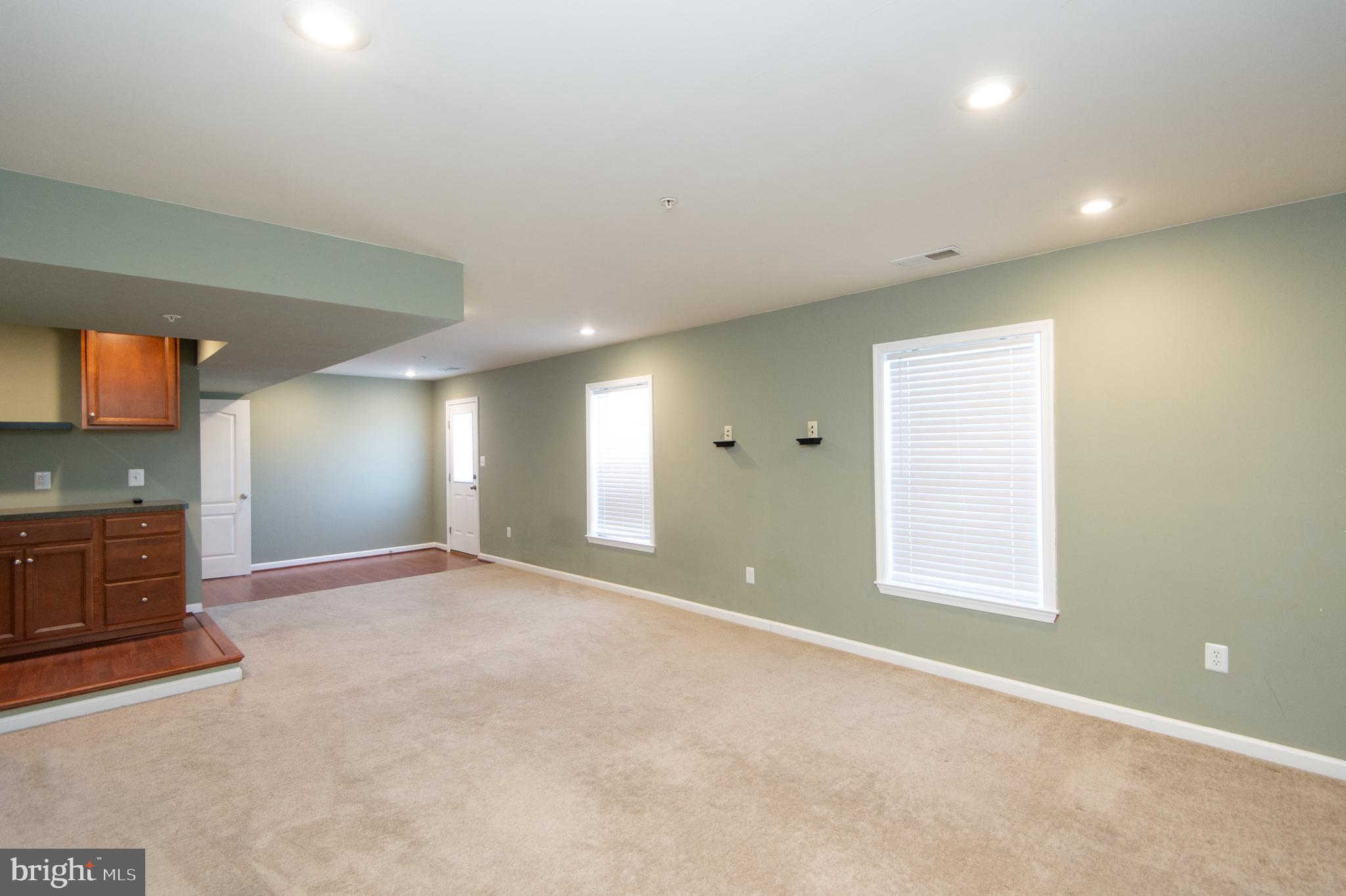 29195 SUPERIOR CIRCLE