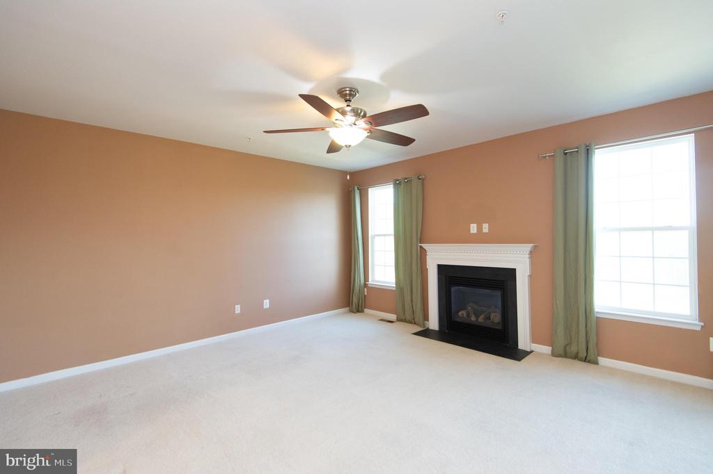 29195 SUPERIOR CIRCLE