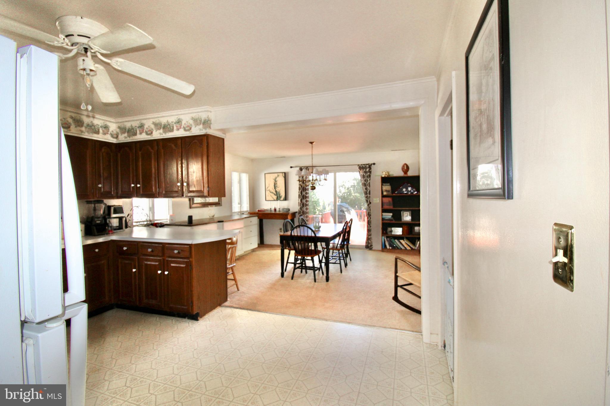 107 E MAPLE AVENUE