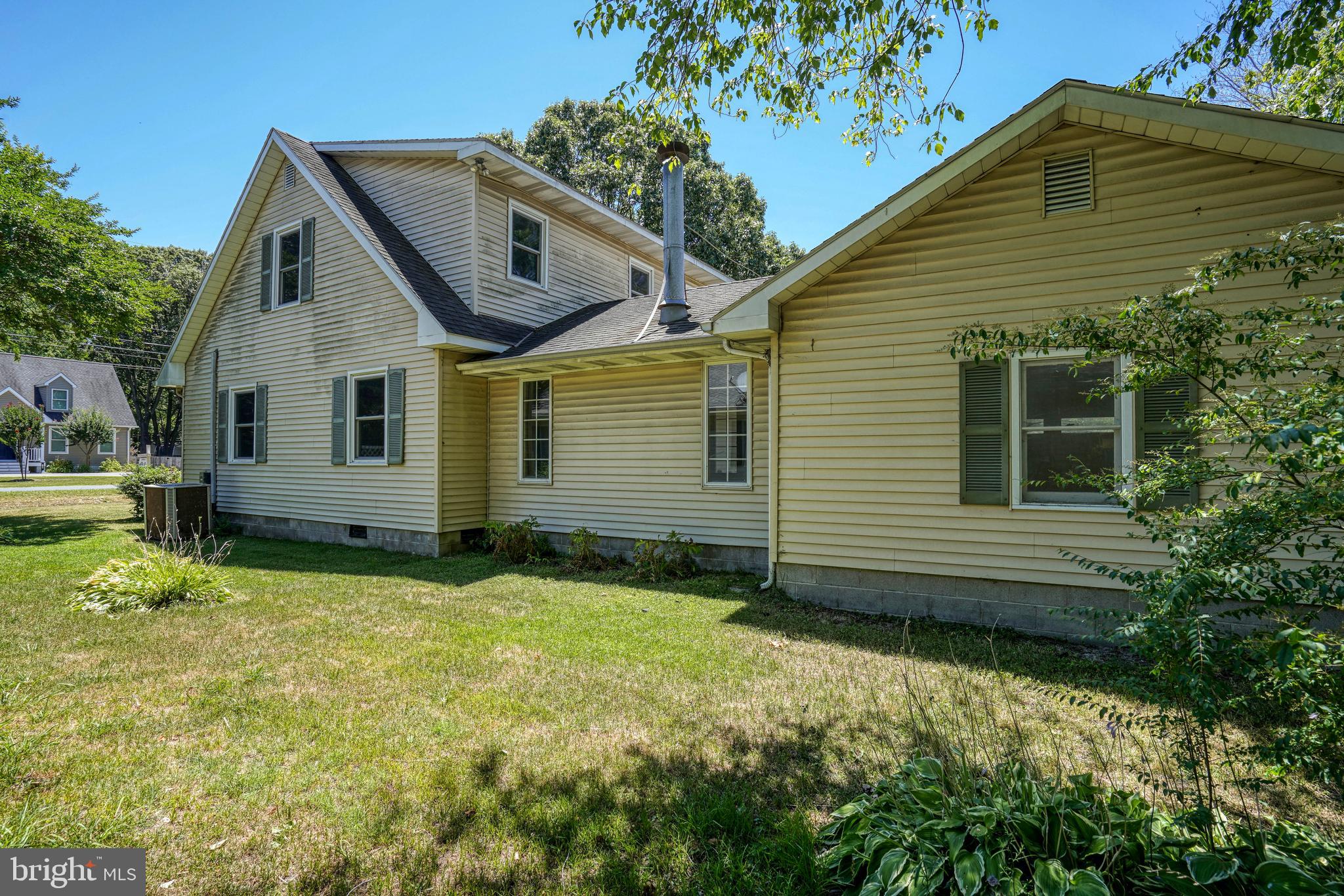411 SEYMOUR AVENUE