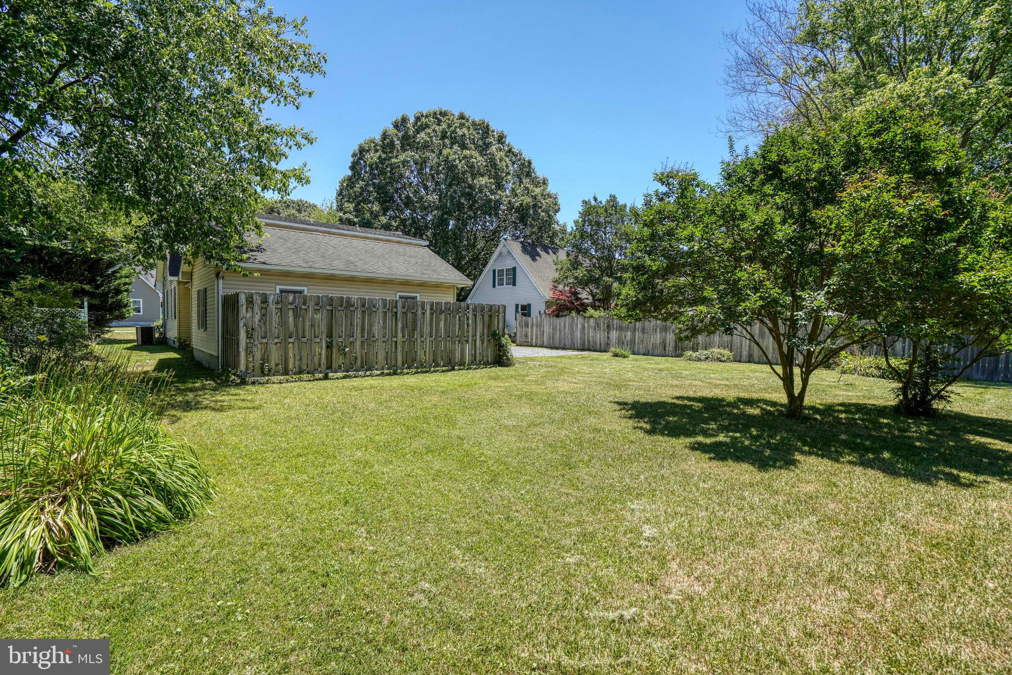 411 SEYMOUR AVENUE