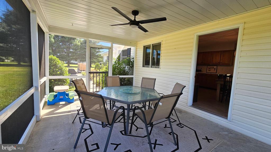 9175 FOX MEADOW LANE
