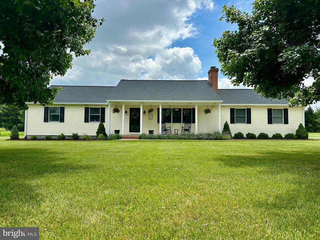 9175 FOX MEADOW LANE