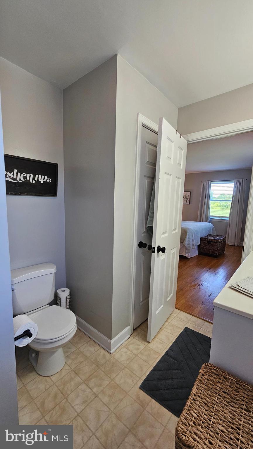 9175 FOX MEADOW LANE