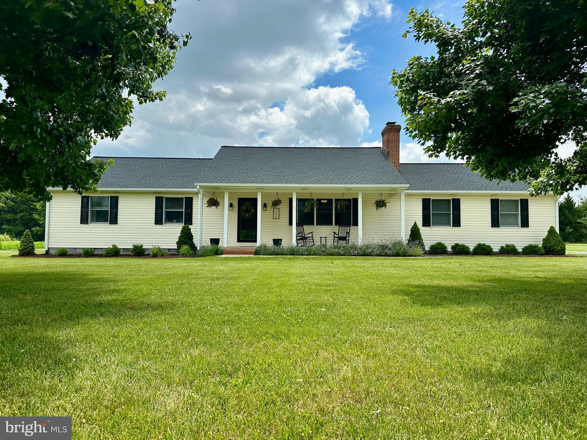 9175 FOX MEADOW LANE