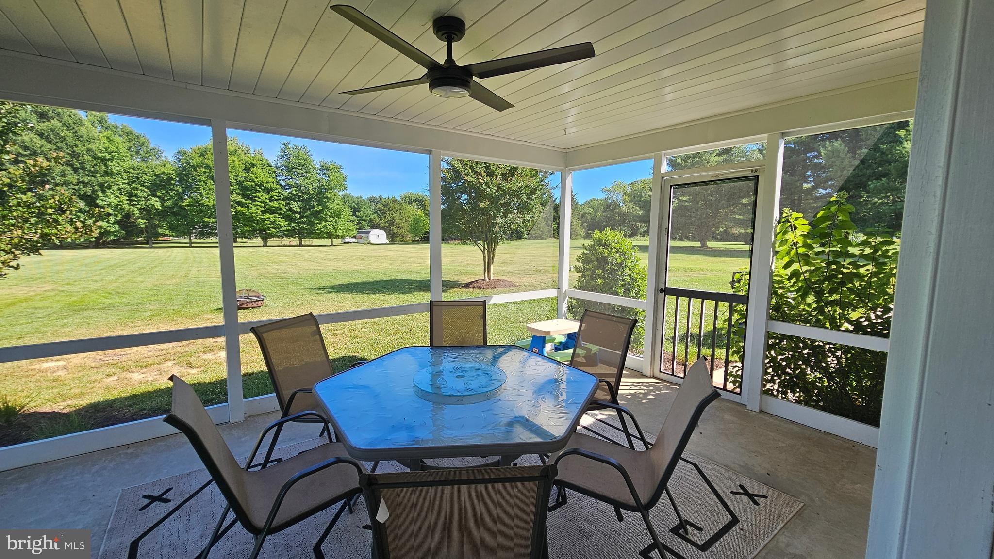 9175 FOX MEADOW LANE