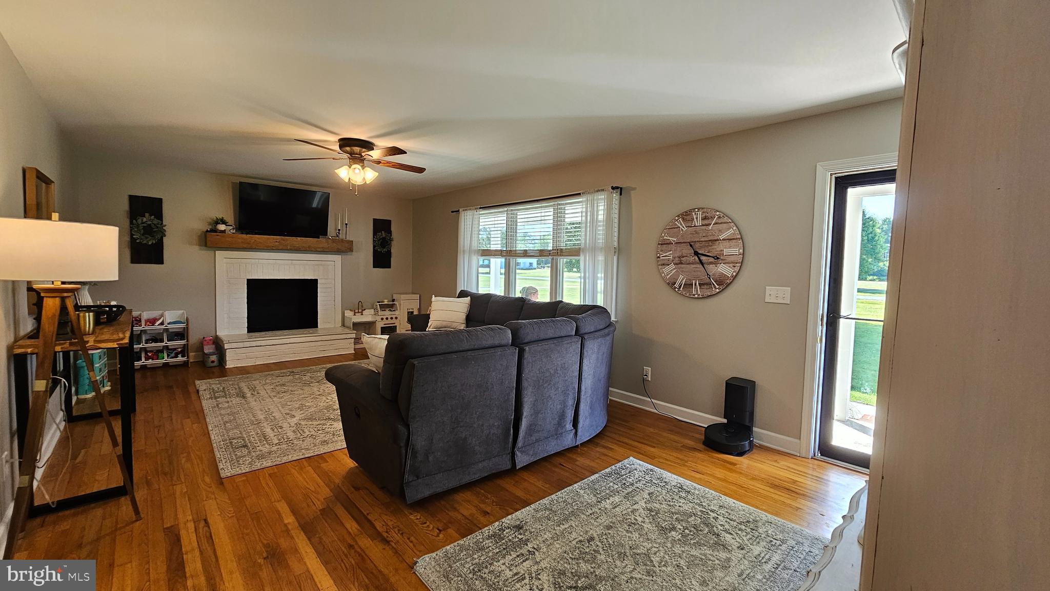 9175 FOX MEADOW LANE