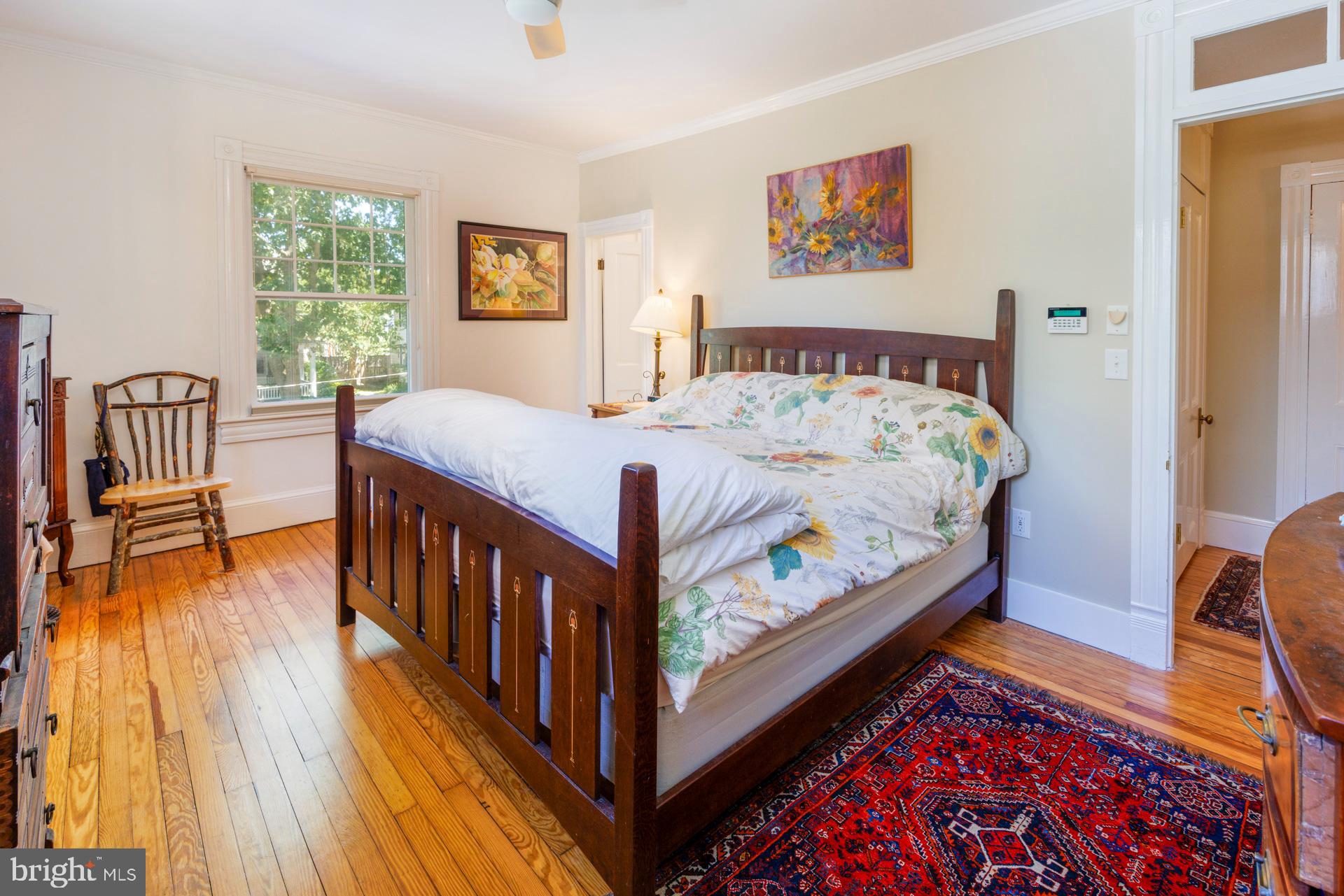 10 BROOKLETTS AVENUE