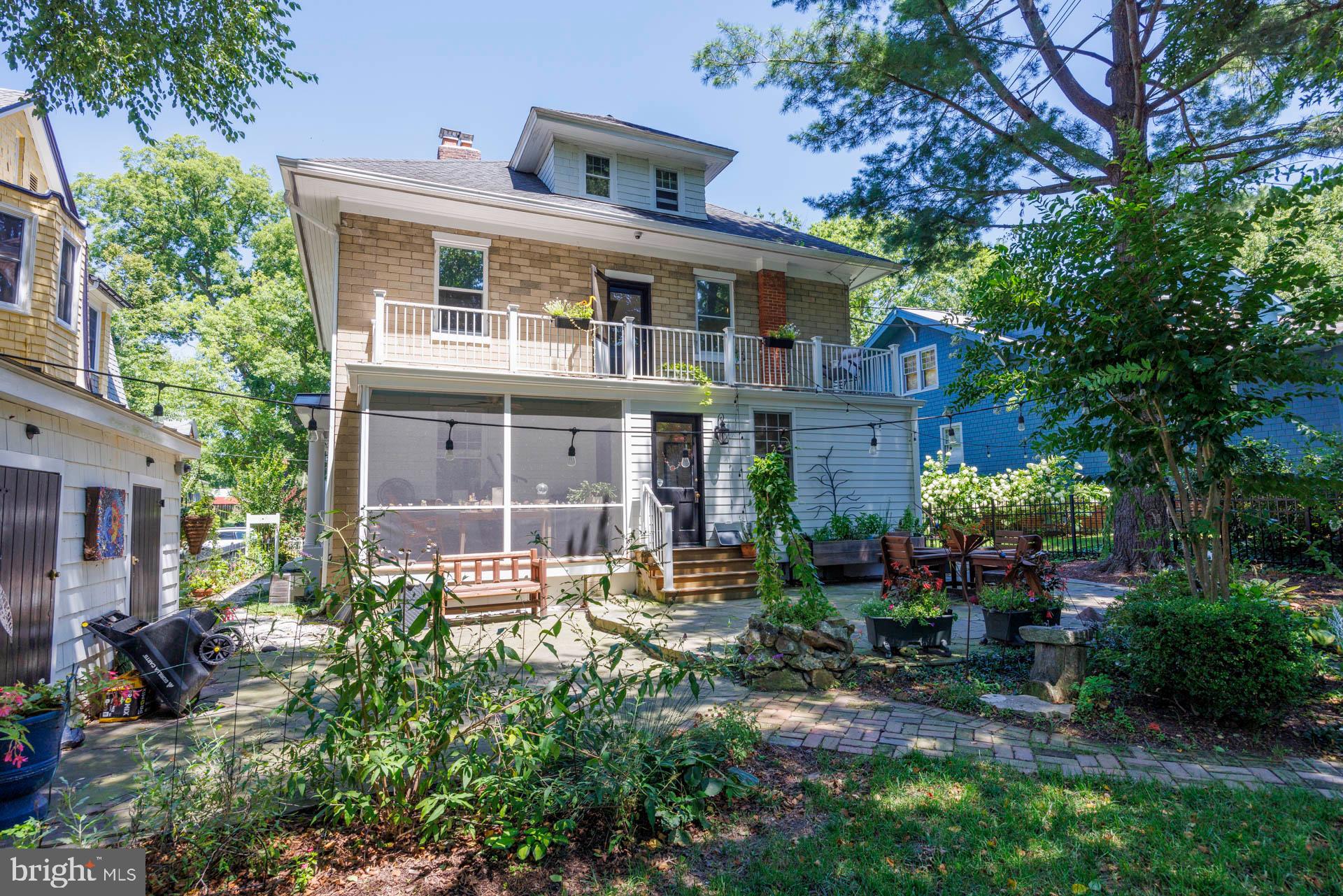10 BROOKLETTS AVENUE