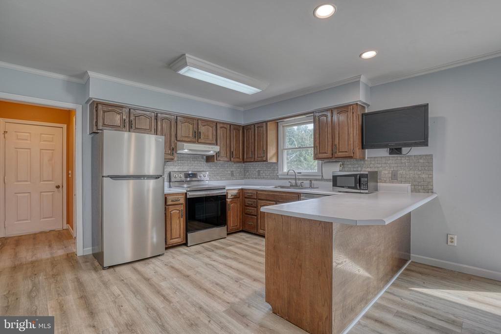 32670 DISCOVERY DRIVE
