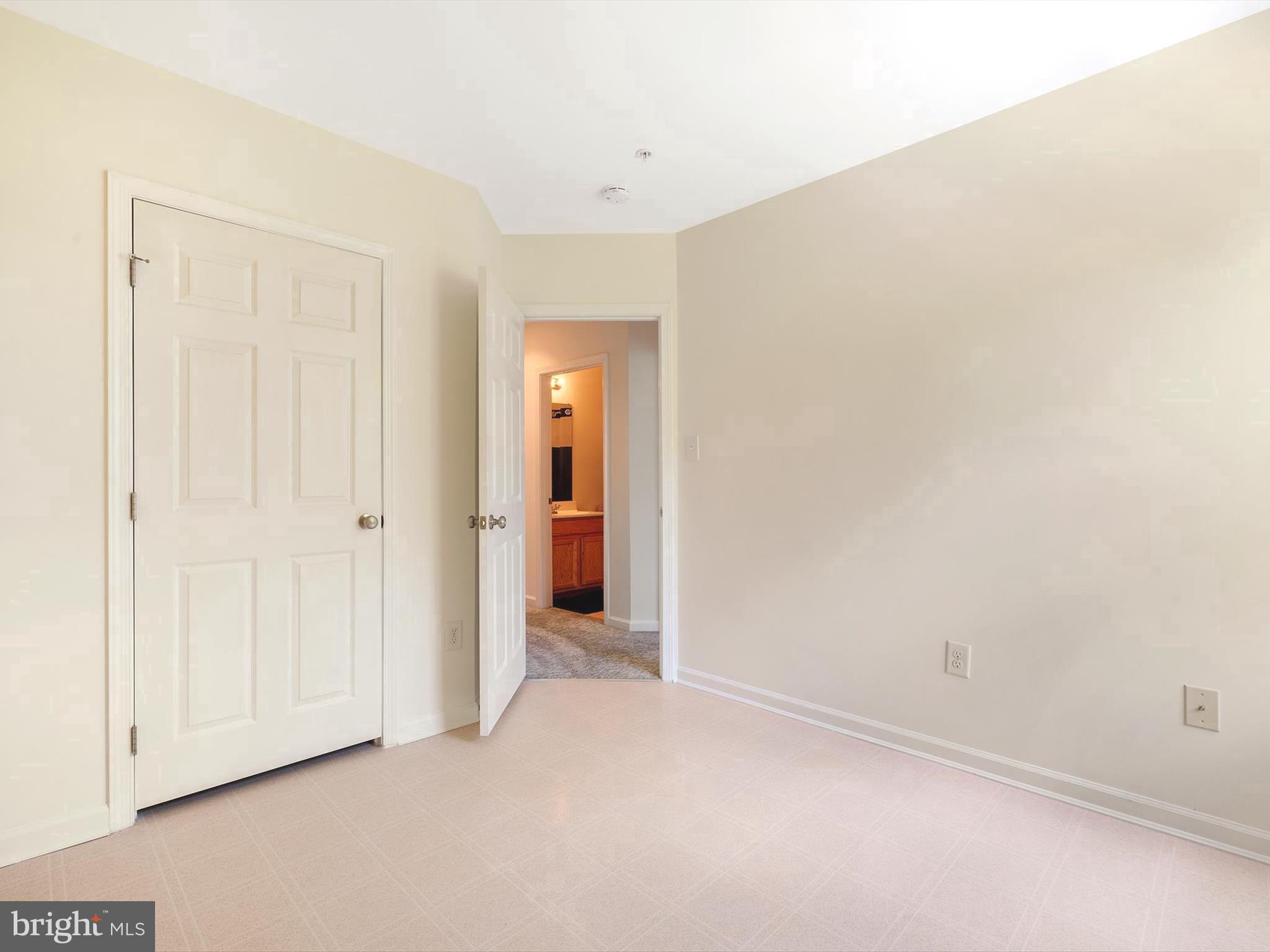 300 DIXON STREET 504