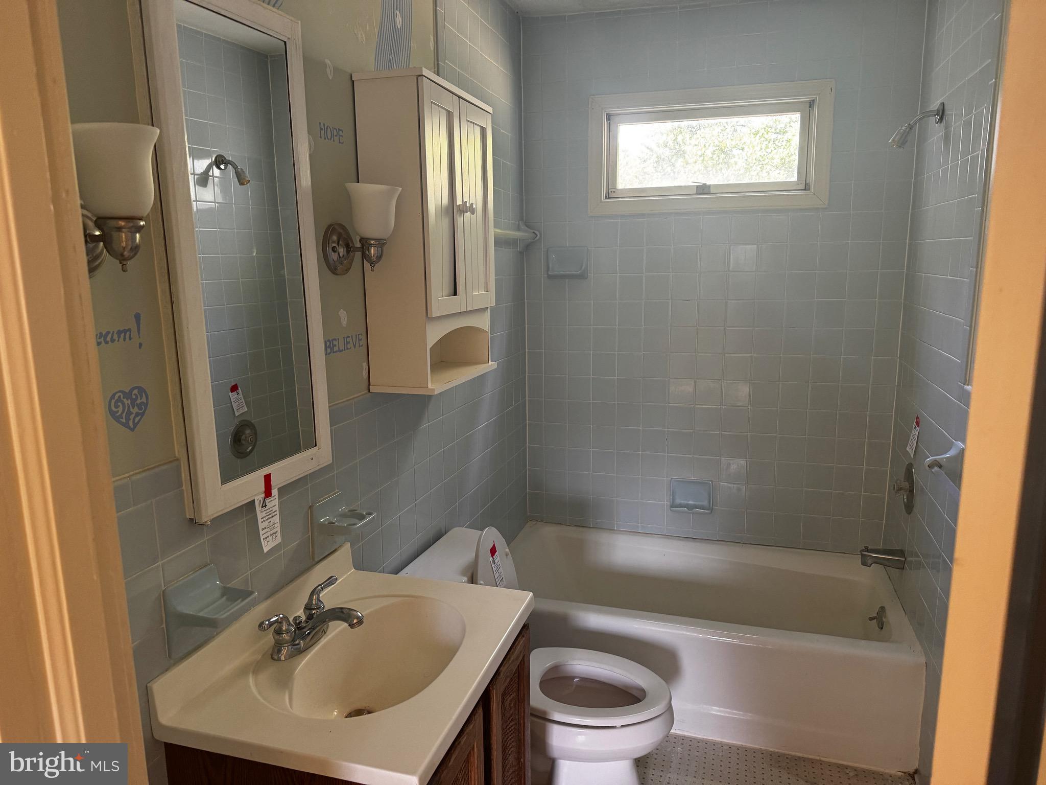 18 WRIGHTSON AVENUE