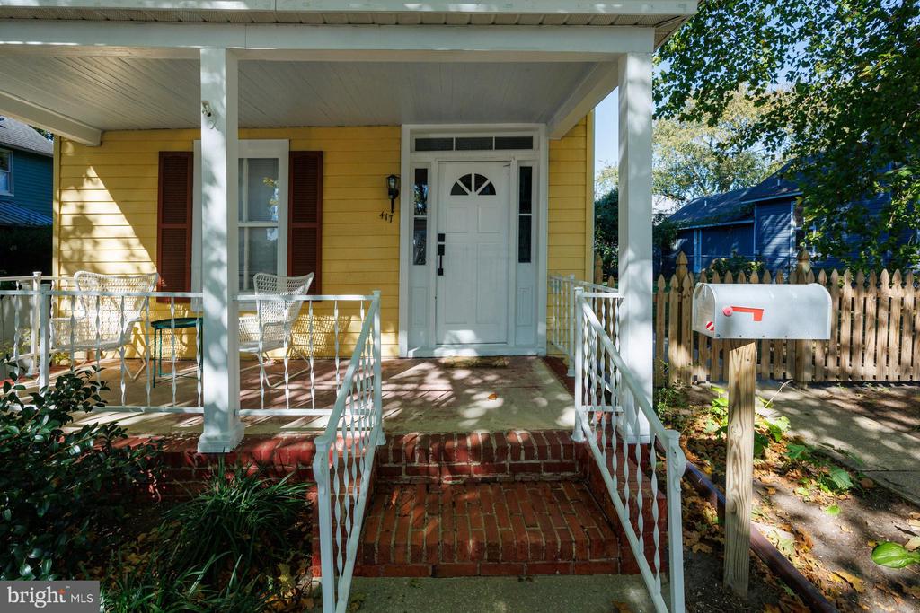 417 AUGUST STREET