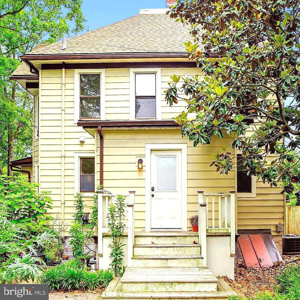130 S AURORA STREET