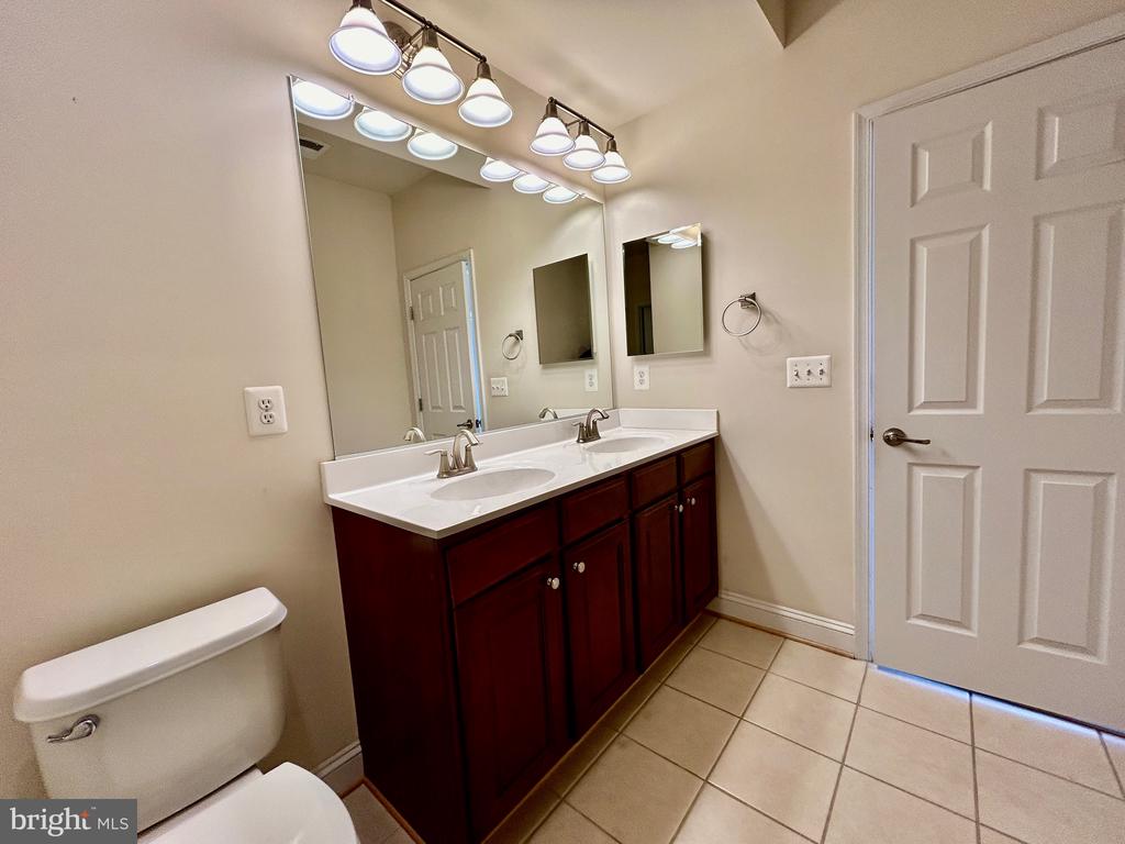 29127 SUPERIOR CIRCLE