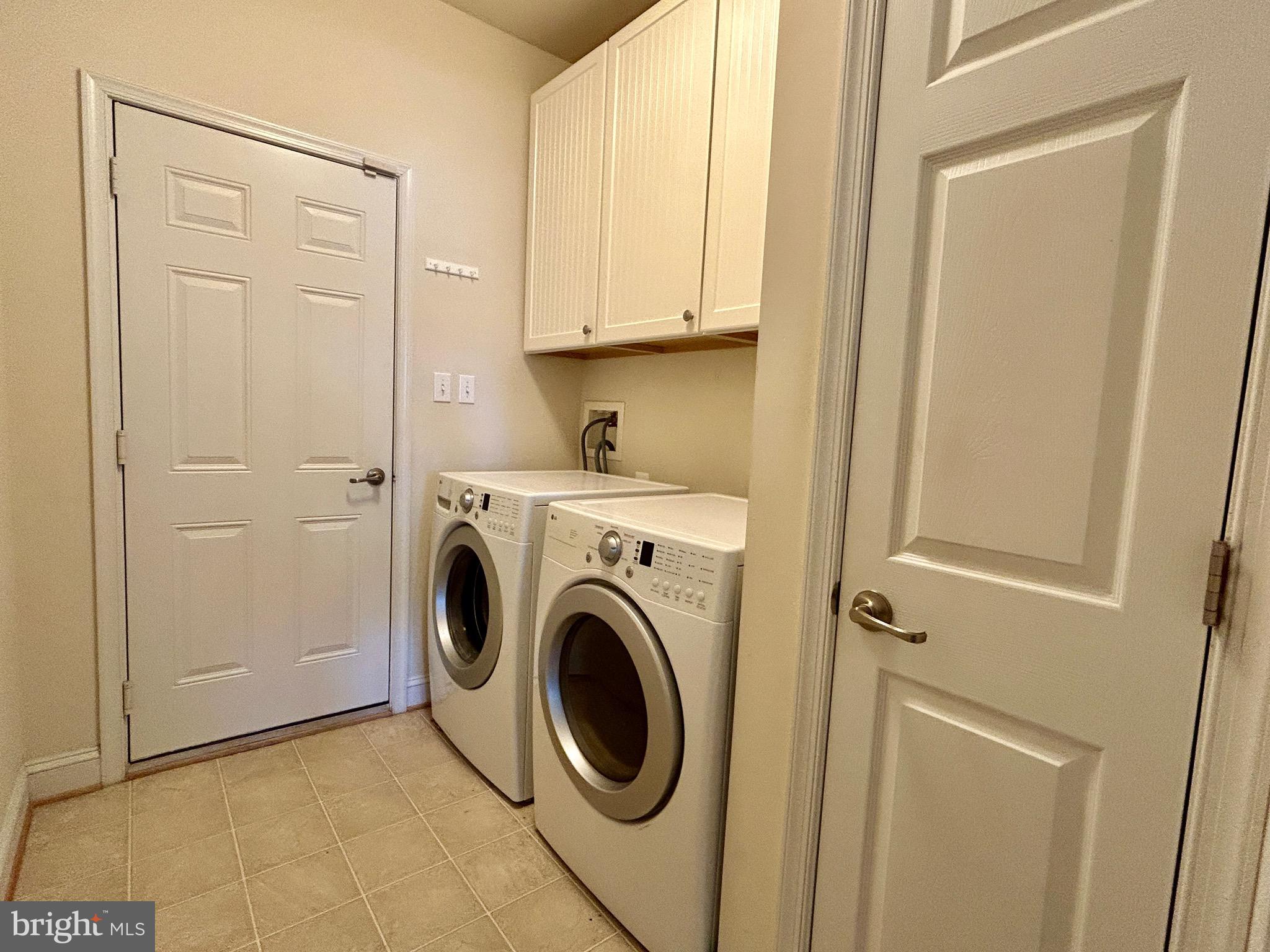 29127 SUPERIOR CIRCLE