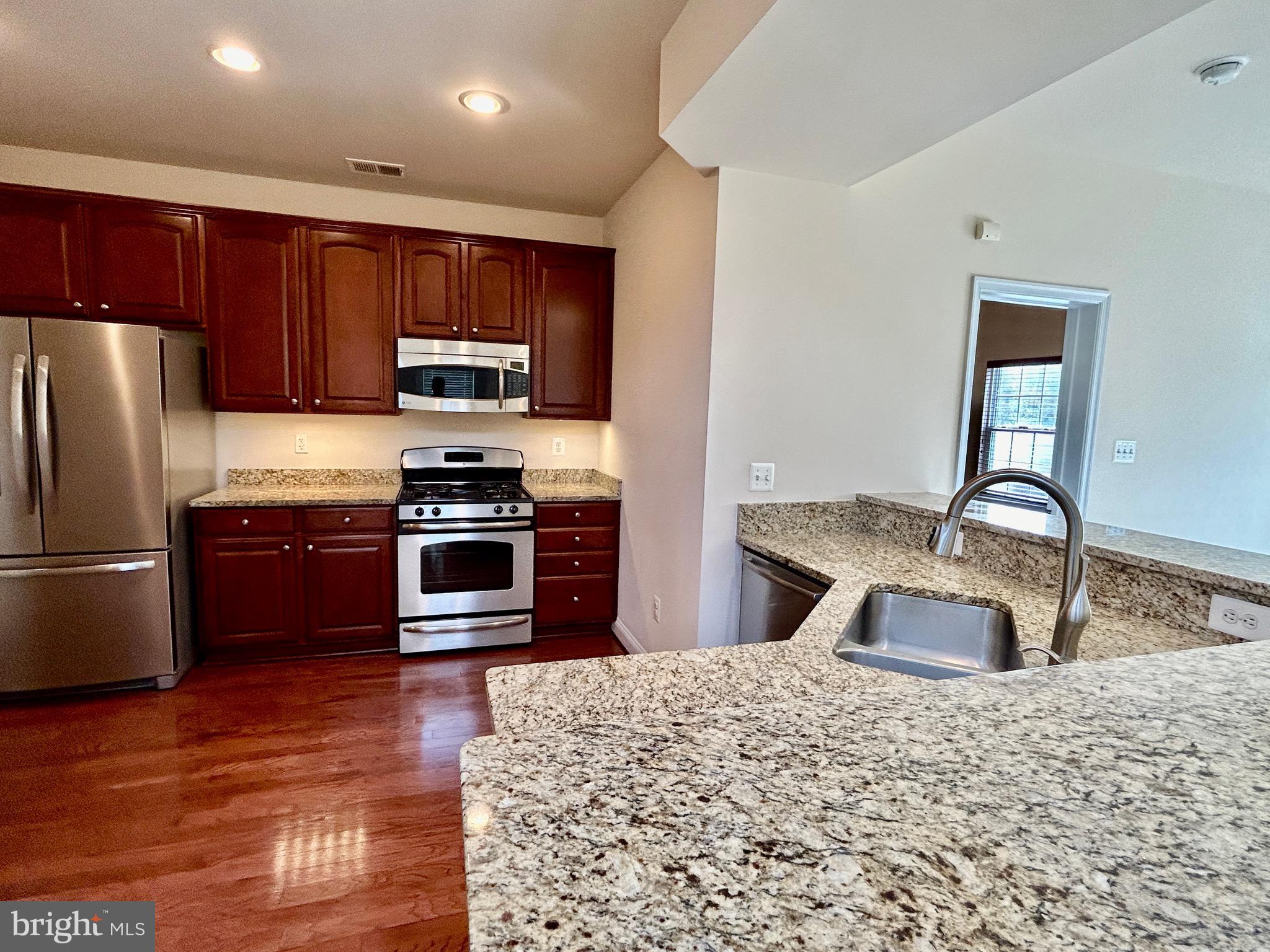 29127 SUPERIOR CIRCLE