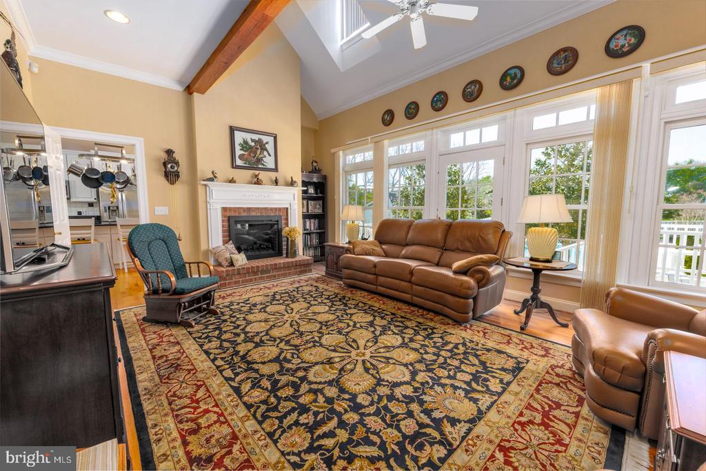 7224 CALVES ACRE LANE