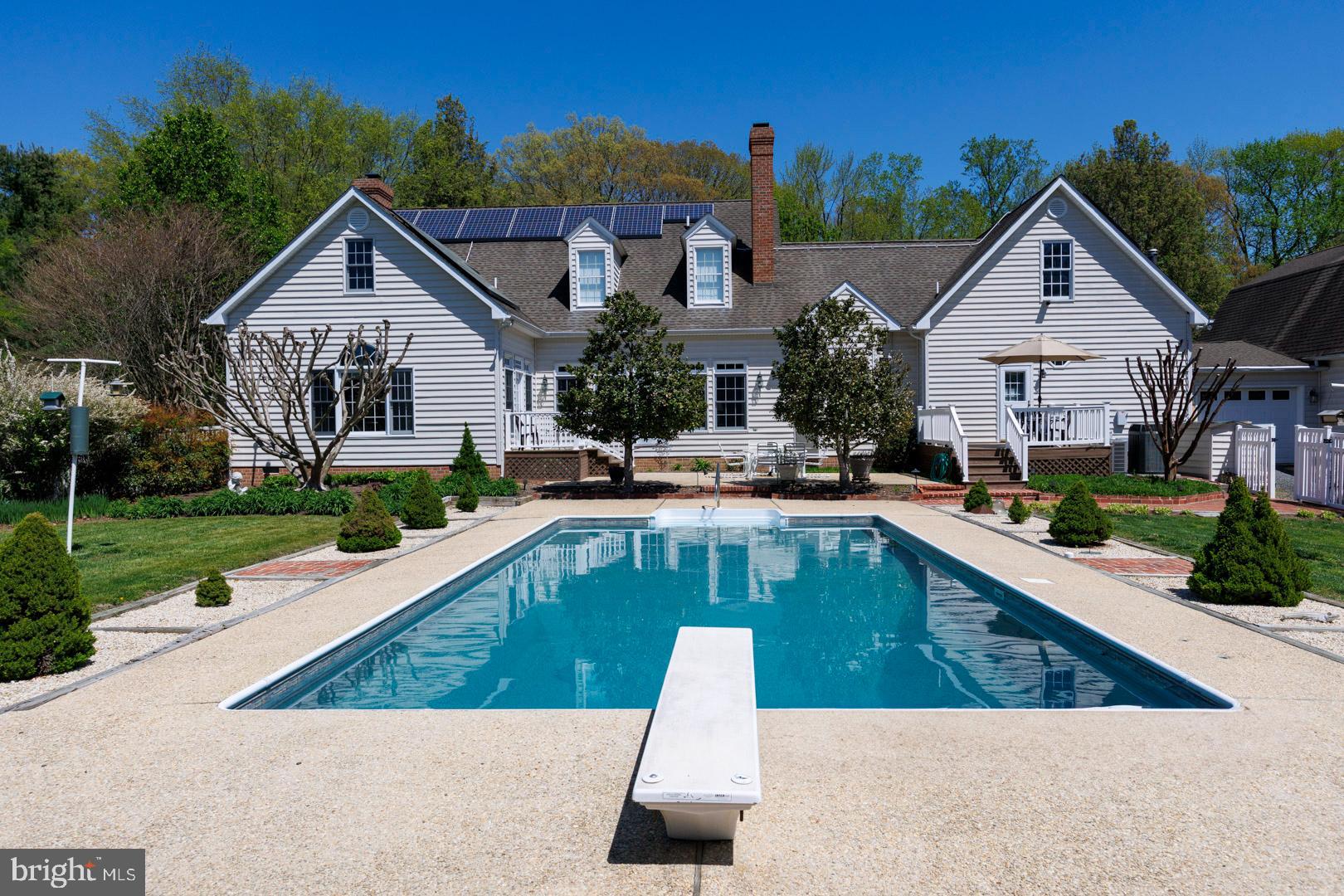 7224 CALVES ACRE LANE