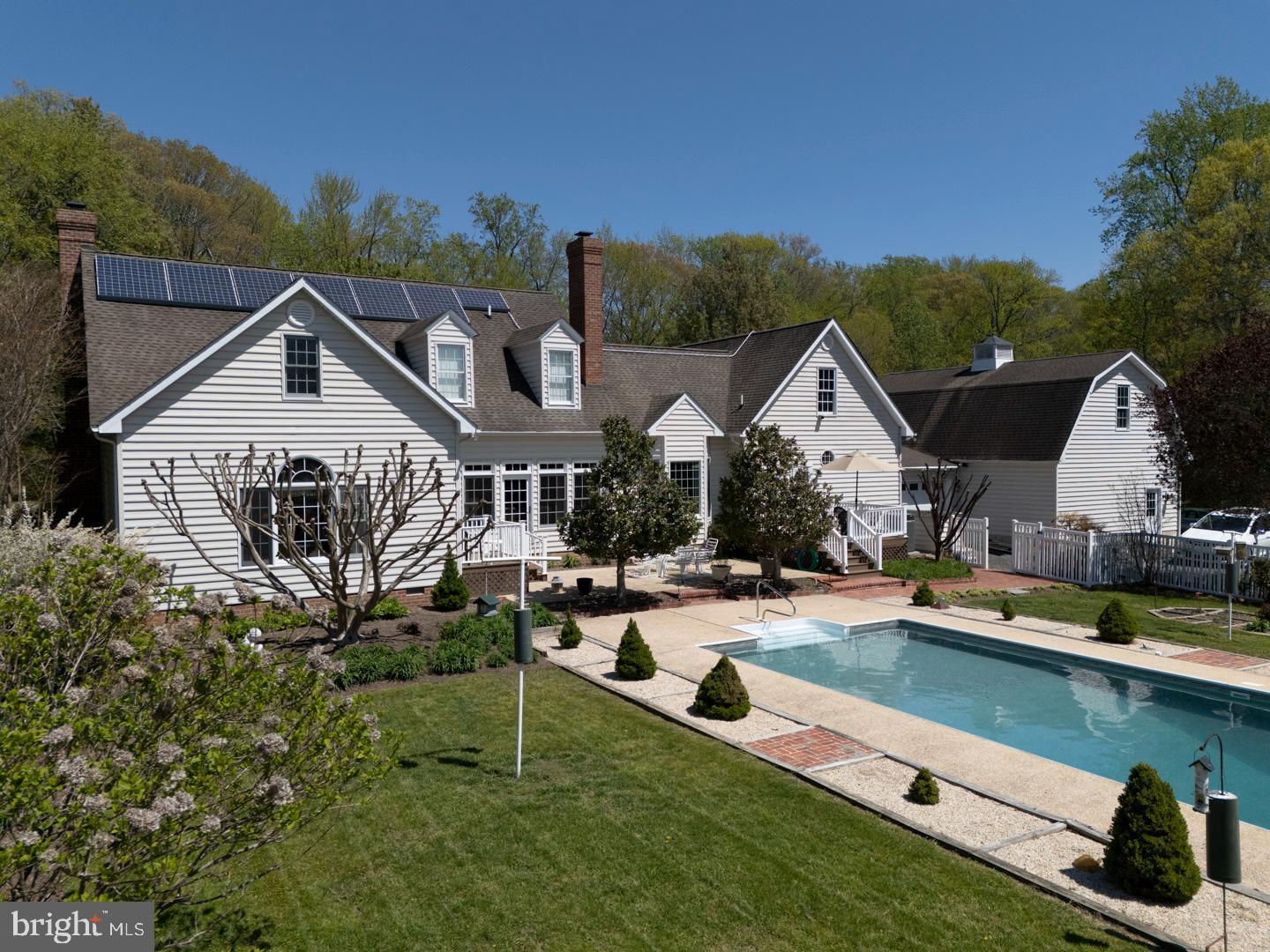 7224 CALVES ACRE LANE