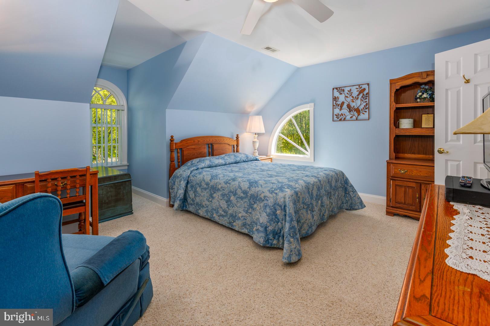 7224 CALVES ACRE LANE