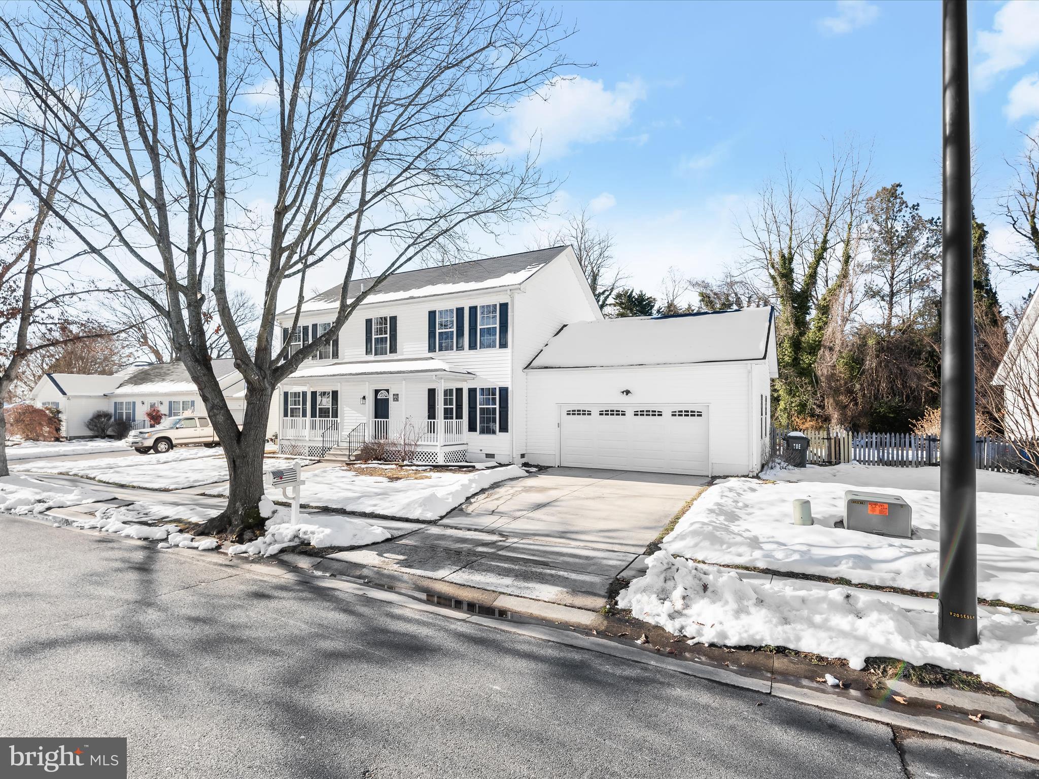 8252 LINCOLN COURT
