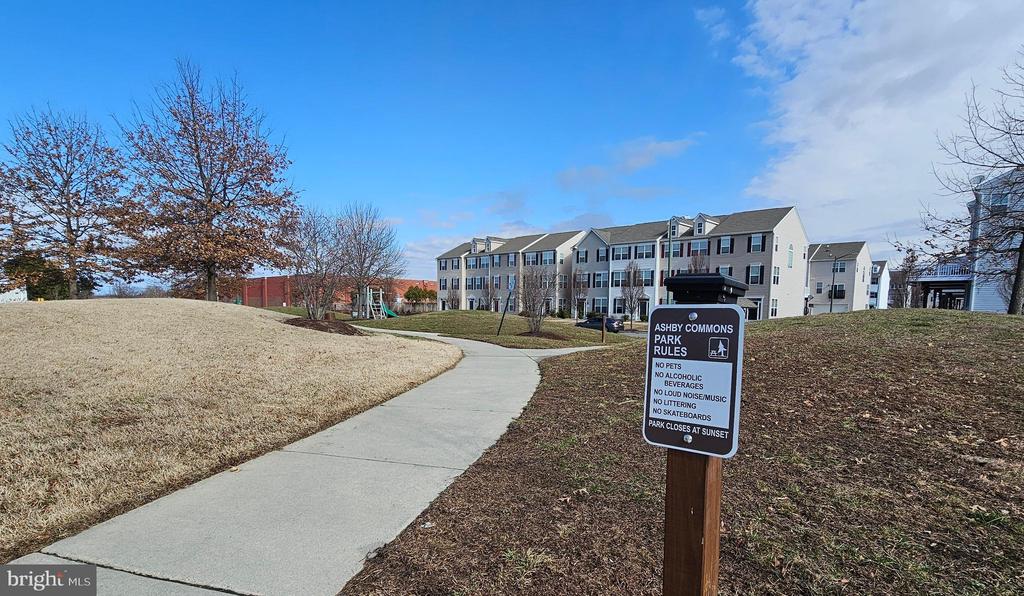 401 CROWBERRY CIRCLE